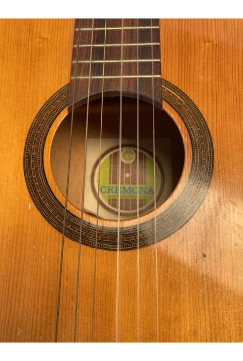 Cremona guitar